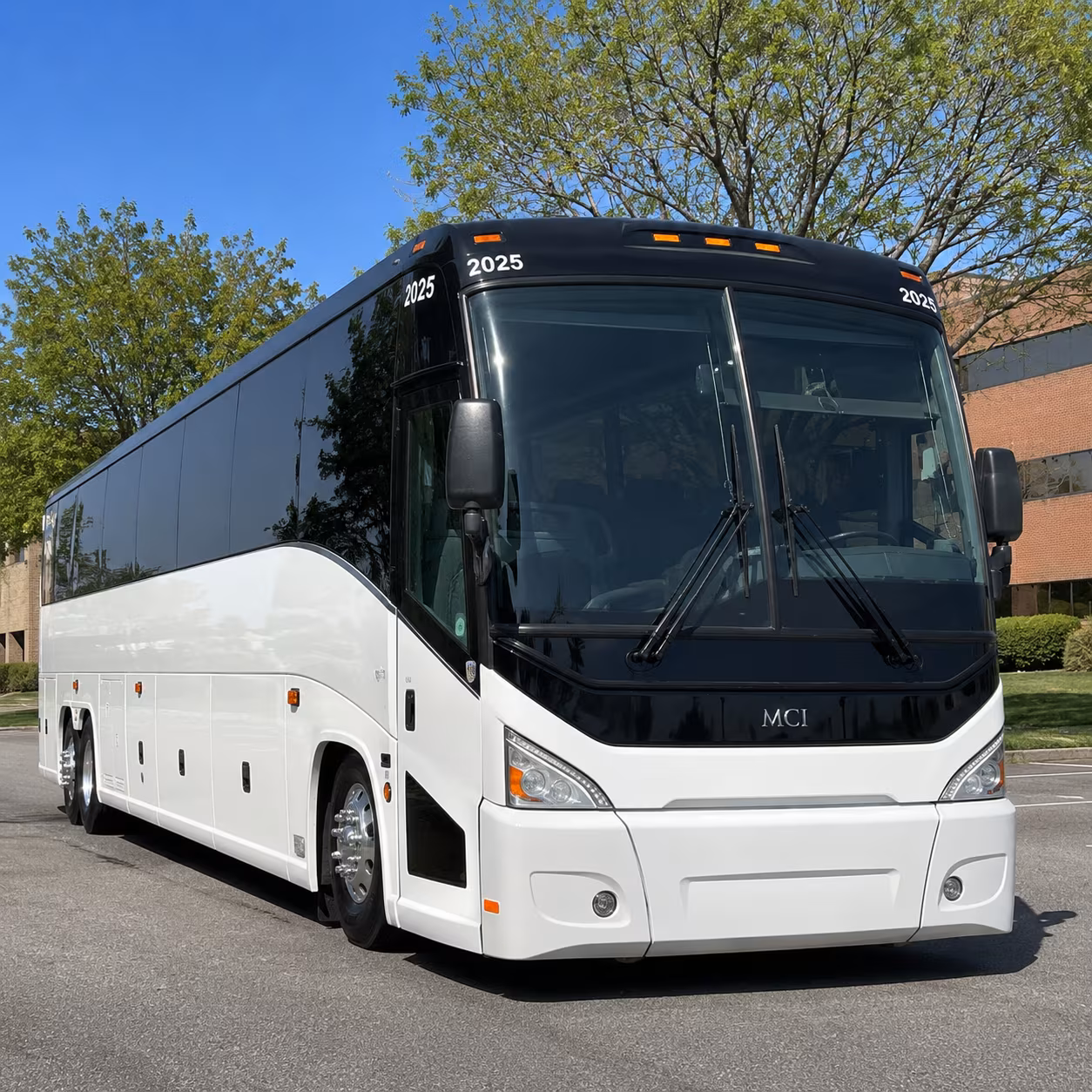 charter buses to the museum of science boston drop off right at the entrance